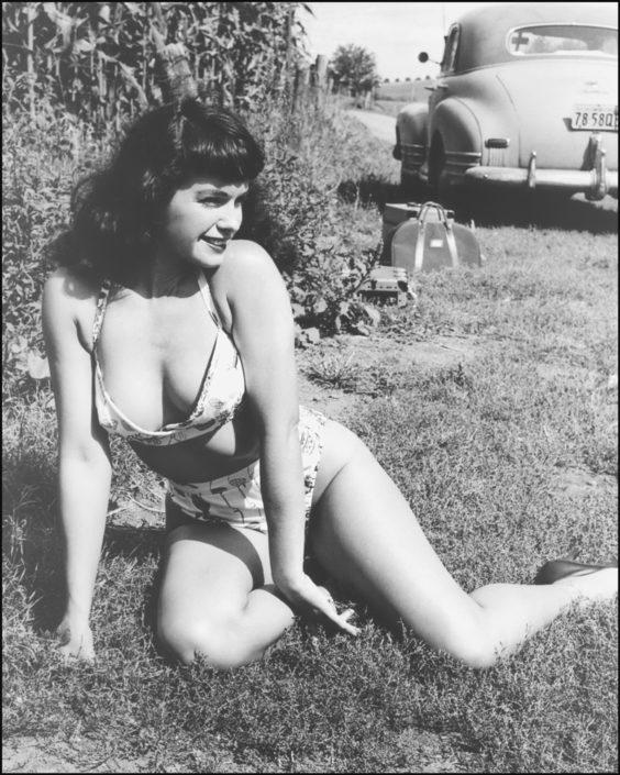 Bettie Page S Queen Of Pinups To Receive Historical Marker In Nashville Bettie Page